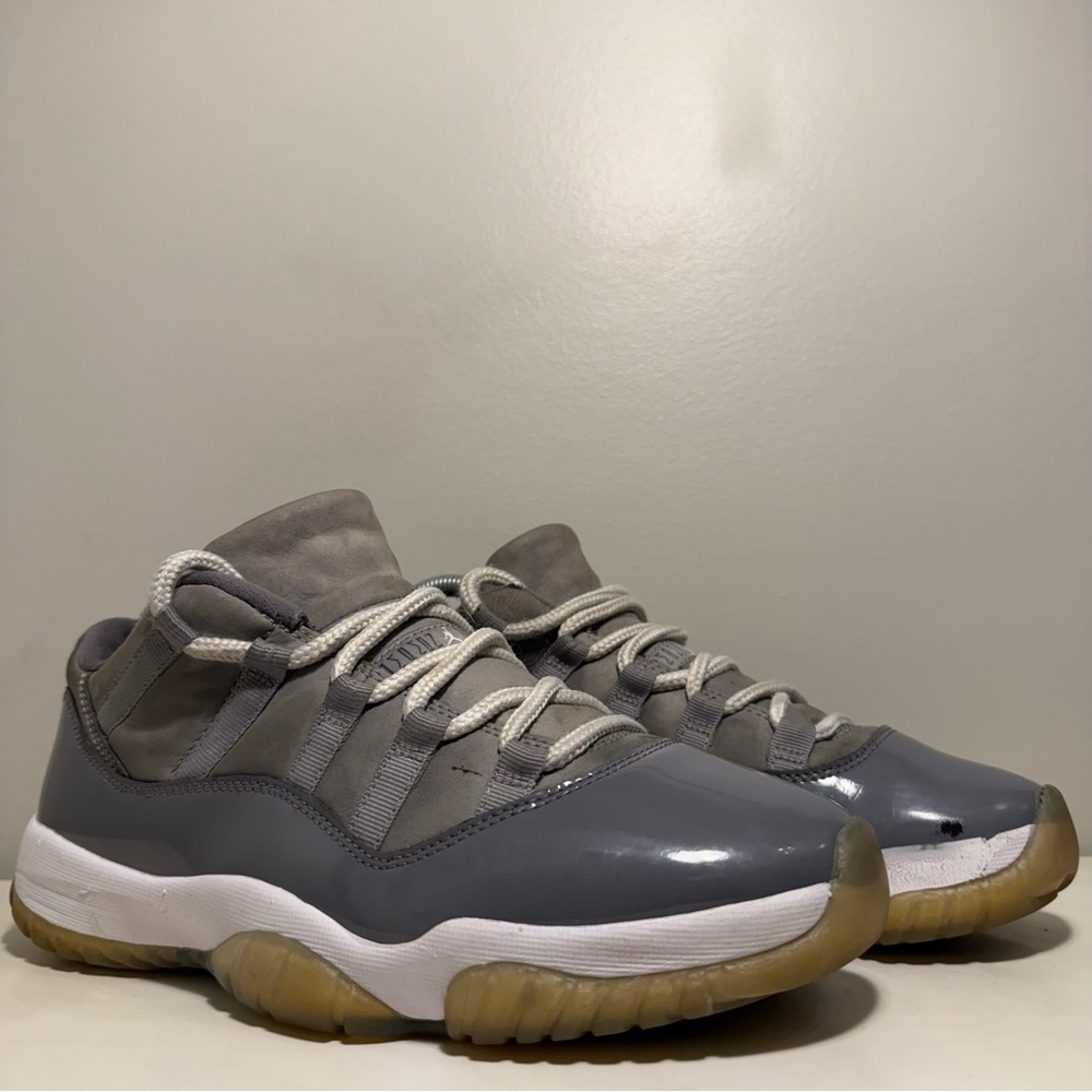 Nike Air Jordan 11 Retro Cool Gray Mens Size 8 Athletic Basketball Shoe Sneakers